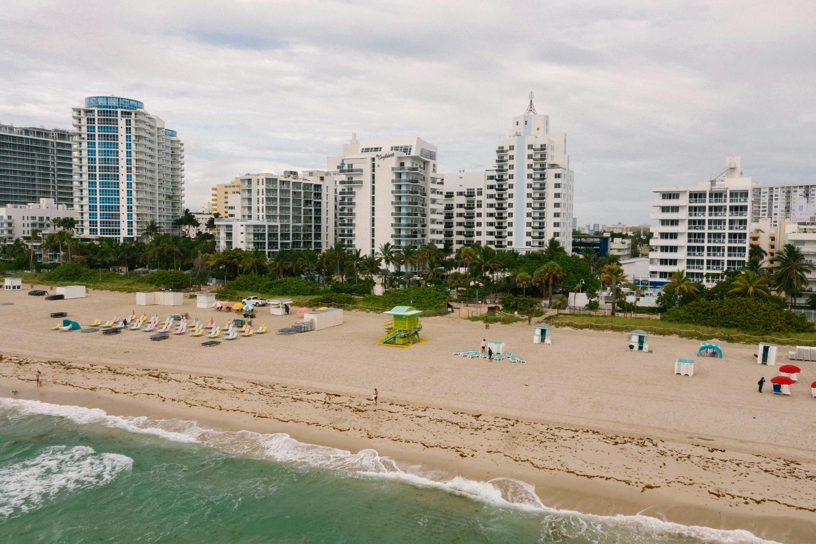 Beachfront condominium towers